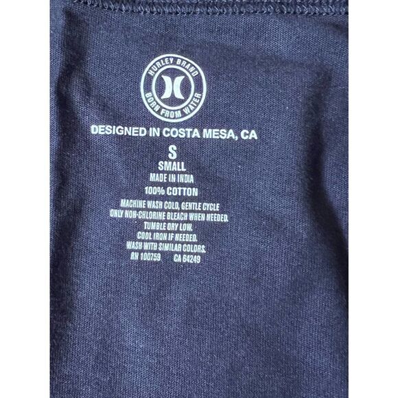 Hurley‎ Horizons Black Tank-Small - Picture 3 of 7